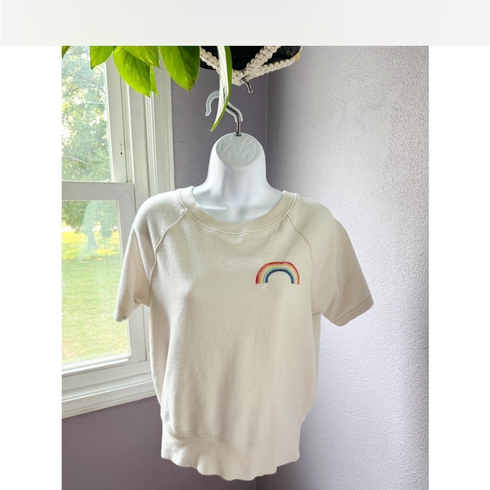 GAP Cream Short Sleeve Crewneck with Rainbow Embroidery